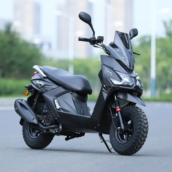Scooter à essence à la mode de conception unique adulte avec moteur à essence Euro 5 4 temps Certification CEE EPA 50cc 125cc 150c